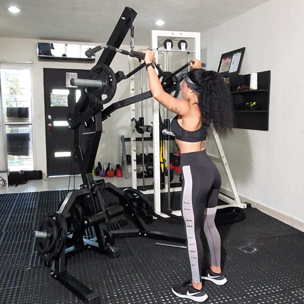 Stand Shoulder Press